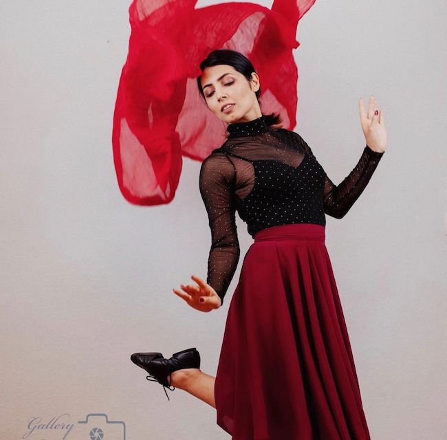 بیوگرافی سحر دهقان رقصنده خوش اندام ایرانی و ماجرای مهاجرت از ایران (+عکس)