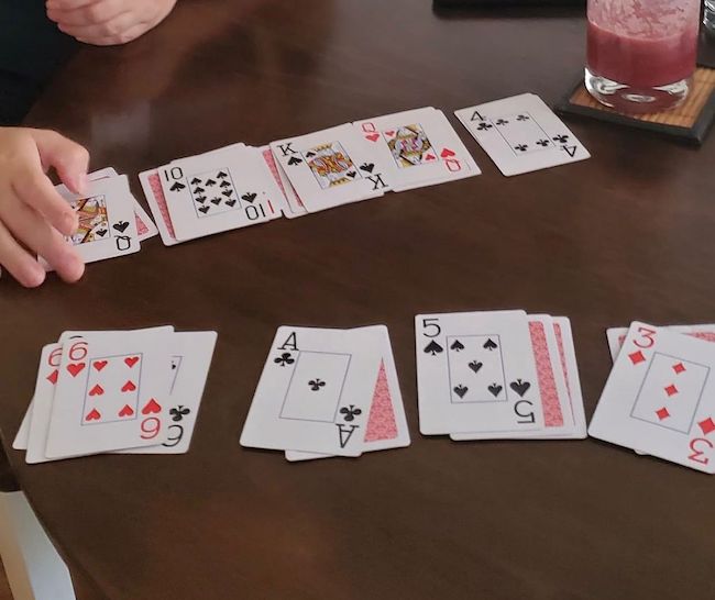 معرفی بازی کارتی اسپیت + ترفند و قوانین لازم SPIT
